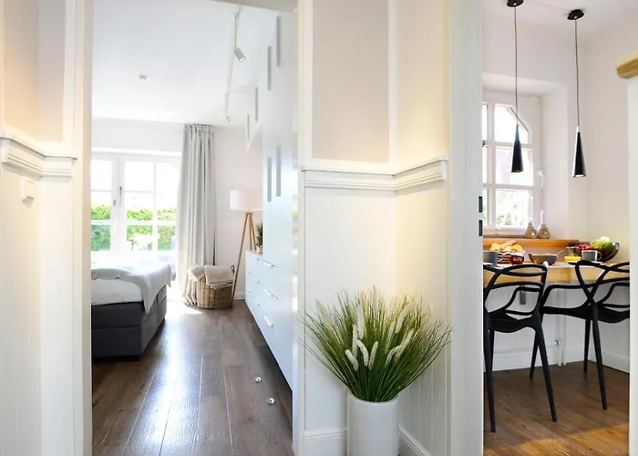 Am Rosenhain 14 Am Rosenhain 14 3