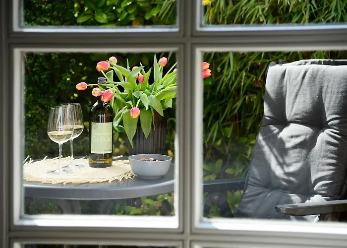 Am Rosenhain 14 Am Rosenhain 14 3 Apartment *